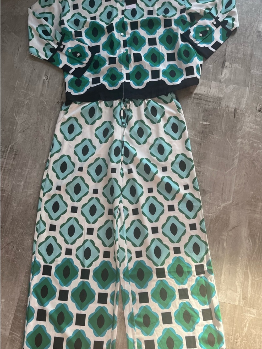 Collections by Cezele Green Geometric Wide-Leg Jumpsuit Set Sz M NWT